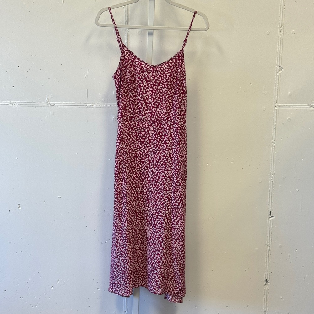 NWT Uniqlo Women's Printed Camisole Midi Dress XS Floral Cottagecore Burgundy